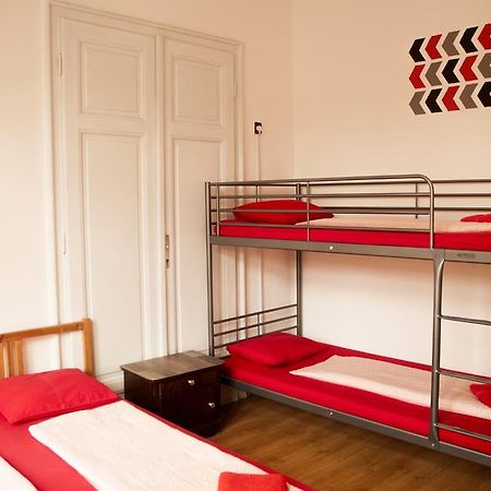 2Night Hostel Budapest Exterior photo